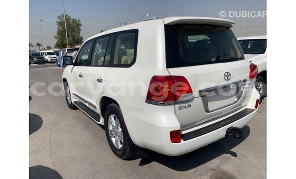 Buy Import Toyota Land Cruiser White Car in Import - Dubai in Namibia Buy Import Toyota Land Cruiser White Car in Import - Dubai in Namibia
