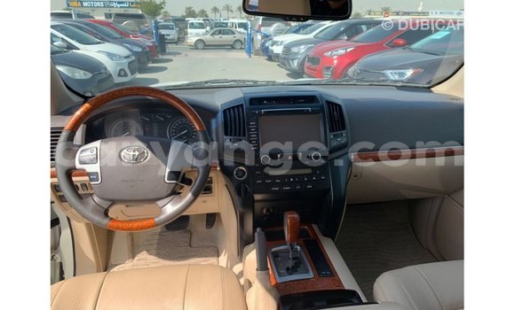 Buy Import Toyota Land Cruiser White Car in Import - Dubai in Namibia Buy Import Toyota Land Cruiser White Car in Import - Dubai in Namibia