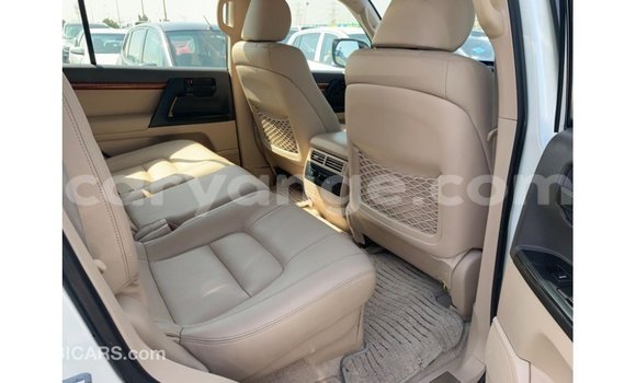 Buy Import Toyota Land Cruiser White Car in Import - Dubai in Namibia Buy Import Toyota Land Cruiser White Car in Import - Dubai in Namibia