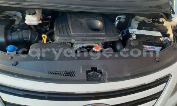 Buy Used Hyundai H1 White Car in Windhoek in Namibia Buy Used Hyundai H1 White Car in Windhoek in Namibia