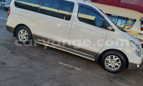 Buy Used Hyundai H1 White Car in Windhoek in Namibia Buy Used Hyundai H1 White Car in Windhoek in Namibia