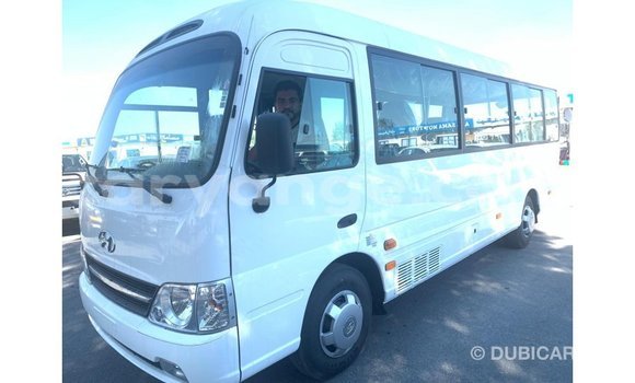 Buy Import Hyundai Accent White Car in Import - Dubai in Namibia Buy Import Hyundai Accent White Car in Import - Dubai in Namibia