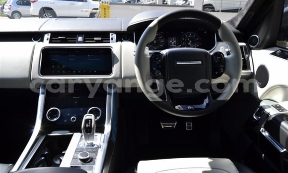 Buy Used Land Rover Discovery Sport White Car in Grootfontein in Namibia Buy Used Land Rover Discovery Sport White Car in Grootfontein in Namibia