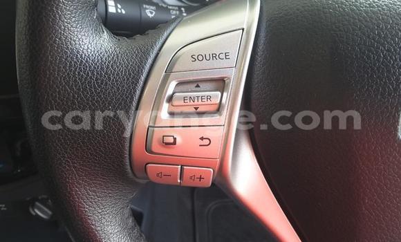 Acheter Occasion Voiture Nissan Navara Gris à Windhoek, Namibie Acheter Occasion Voiture Nissan Navara Gris à Windhoek, Namibie