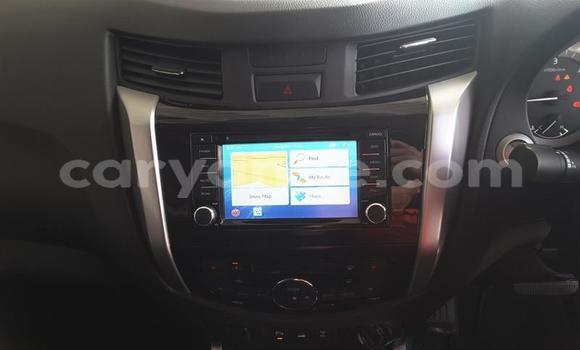 Acheter Occasion Voiture Nissan Navara Gris à Windhoek, Namibie Acheter Occasion Voiture Nissan Navara Gris à Windhoek, Namibie