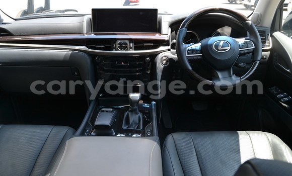 Acheter Occasion Voiture Lexus LX Blanc à Grootfontein, Namibie Acheter Occasion Voiture Lexus LX Blanc à Grootfontein, Namibie
