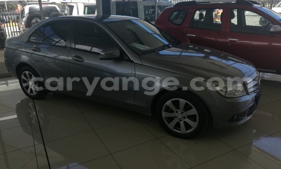 Acheter Occasion Voiture Mercedes-Benz C–Class Gris à Windhoek, Namibie Acheter Occasion Voiture Mercedes-Benz C–Class Gris à Windhoek, Namibie