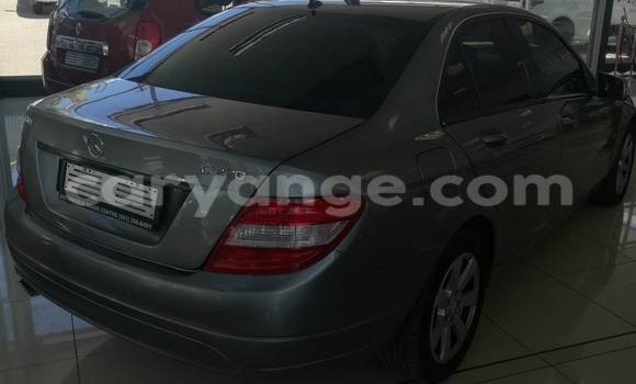 Acheter Occasion Voiture Mercedes-Benz C–Class Gris à Windhoek, Namibie Acheter Occasion Voiture Mercedes-Benz C–Class Gris à Windhoek, Namibie
