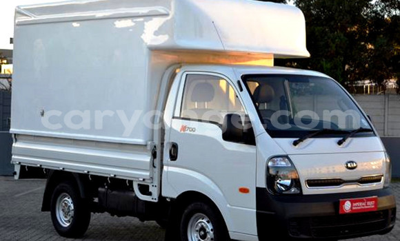 Acheter Occasion Voiture Kia K7 Blanc à Leonardville, Omaheke Acheter Occasion Voiture Kia K7 Blanc à Leonardville, Omaheke