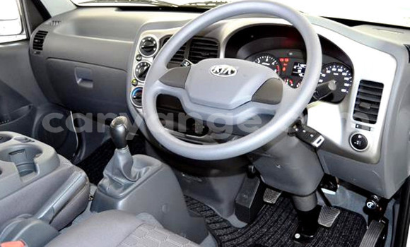 Acheter Occasion Voiture Kia K7 Blanc à Leonardville, Omaheke Acheter Occasion Voiture Kia K7 Blanc à Leonardville, Omaheke