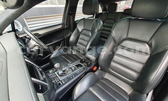 Acheter Occasion Voiture Porsche Macan Blanc à Karasburg, Karas Acheter Occasion Voiture Porsche Macan Blanc à Karasburg, Karas