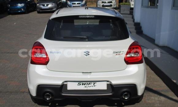 Acheter Occasion Voiture Suzuki Swift Blanc à Gobabis, Omaheke Acheter Occasion Voiture Suzuki Swift Blanc à Gobabis, Omaheke
