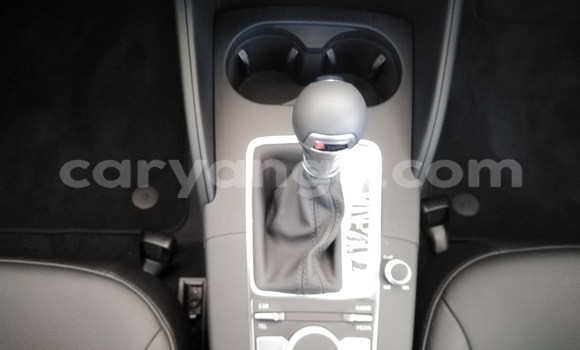 Acheter Occasion Voiture Audi A3 Rouge à Grootfontein, Namibie Acheter Occasion Voiture Audi A3 Rouge à Grootfontein, Namibie