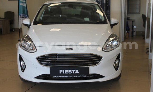 Buy Used Ford Fiesta White Car in Gobabis in Omaheke Buy Used Ford Fiesta White Car in Gobabis in Omaheke