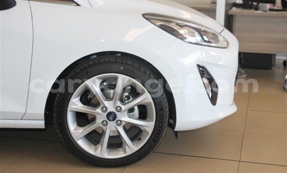 Buy Used Ford Fiesta White Car in Gobabis in Omaheke Buy Used Ford Fiesta White Car in Gobabis in Omaheke