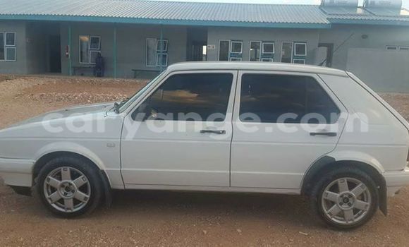 Acheter Occasion Voiture Volkswagen Golf Blanc à Windhoek, Namibie Acheter Occasion Voiture Volkswagen Golf Blanc à Windhoek, Namibie