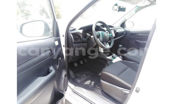 Buy Import Toyota Hilux White Car in Import - Dubai in Namibia Buy Import Toyota Hilux White Car in Import - Dubai in Namibia