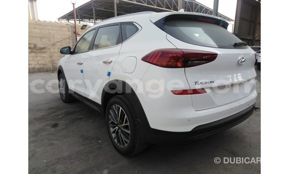 Buy Import Hyundai Tucson White Car in Import - Dubai in Namibia Buy Import Hyundai Tucson White Car in Import - Dubai in Namibia