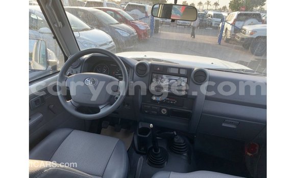 Buy Import Toyota Land Cruiser White Car in Import - Dubai in Namibia Buy Import Toyota Land Cruiser White Car in Import - Dubai in Namibia
