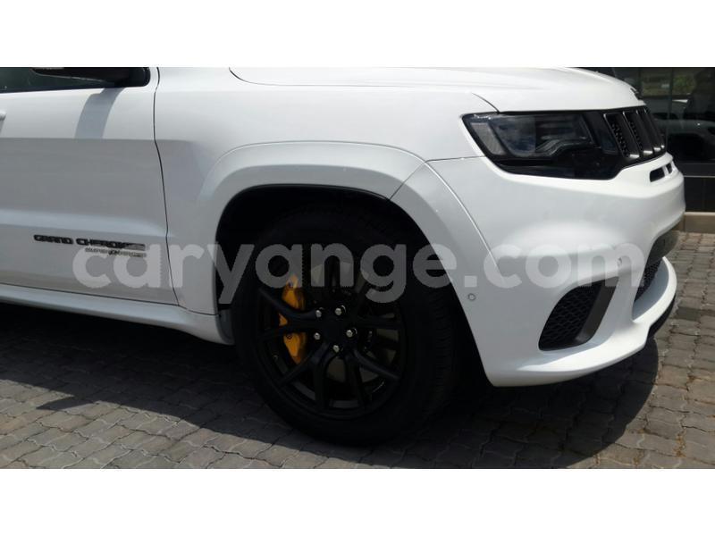 Big with watermark jeep grand cherokee namibia windhoek 10897