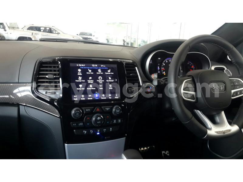 Big with watermark jeep grand cherokee namibia windhoek 10897