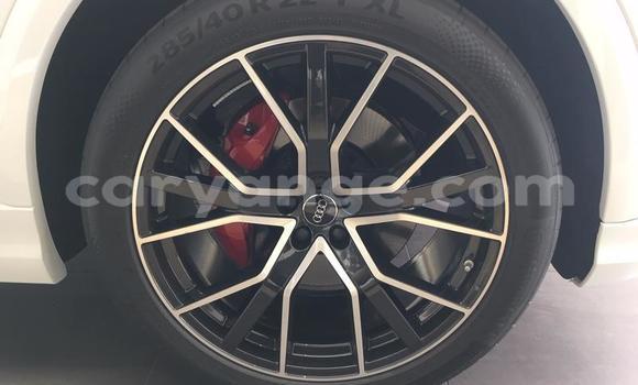 Acheter Occasion Voiture Audi Q8 Blanc à Swakopmund, Namibie Acheter Occasion Voiture Audi Q8 Blanc à Swakopmund, Namibie