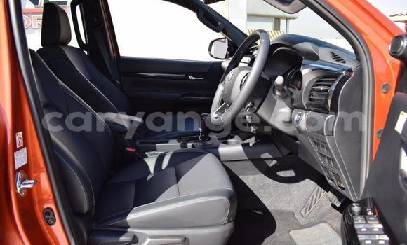 Acheter Occasion Voiture Toyota Hilux Rouge à Windhoek, Namibie Acheter Occasion Voiture Toyota Hilux Rouge à Windhoek, Namibie