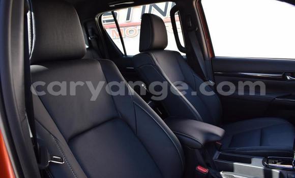 Acheter Occasion Voiture Toyota Hilux Rouge à Windhoek, Namibie Acheter Occasion Voiture Toyota Hilux Rouge à Windhoek, Namibie