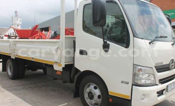 Buy Used Hino 300 Series White Truck in Windhoek in Namibia Buy Used Hino 300 Series White Truck in Windhoek in Namibia