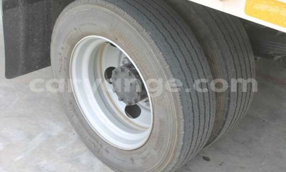 Buy Used Hino 300 Series White Truck in Windhoek in Namibia Buy Used Hino 300 Series White Truck in Windhoek in Namibia