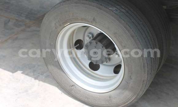 Buy Used Hino 300 Series White Truck in Windhoek in Namibia Buy Used Hino 300 Series White Truck in Windhoek in Namibia