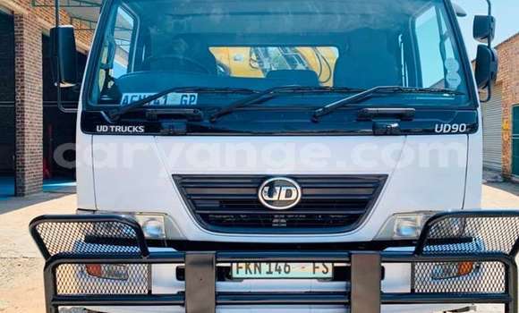 Buy Used Nissan UD White Truck in Leonardville in Omaheke Buy Used Nissan UD White Truck in Leonardville in Omaheke