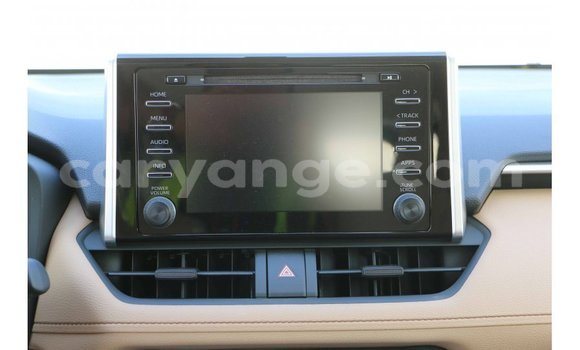 Acheter Import Voiture Toyota 4Runner Blanc à Import - Dubai, Namibie Acheter Import Voiture Toyota 4Runner Blanc à Import - Dubai, Namibie