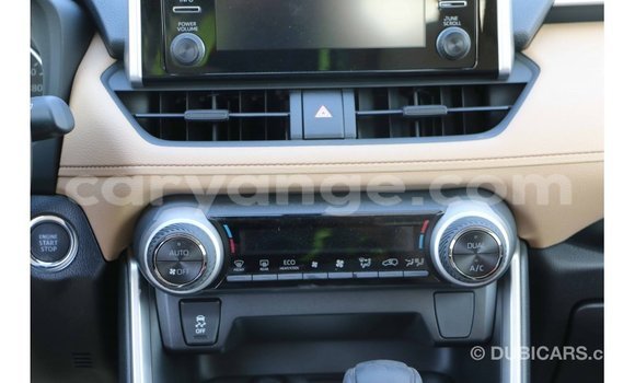 Acheter Import Voiture Toyota 4Runner Blanc à Import - Dubai, Namibie Acheter Import Voiture Toyota 4Runner Blanc à Import - Dubai, Namibie