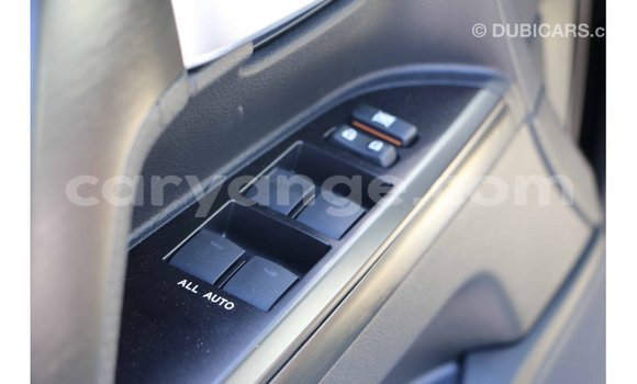 Acheter Import Voiture Toyota Land Cruiser Noir à Import - Dubai, Namibie Acheter Import Voiture Toyota Land Cruiser Noir à Import - Dubai, Namibie