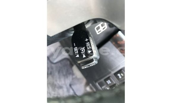 Acheter Import Voiture Toyota Land Cruiser Noir à Import - Dubai, Namibie Acheter Import Voiture Toyota Land Cruiser Noir à Import - Dubai, Namibie