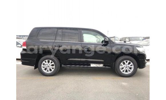 Buy Import Toyota Land Cruiser Black Car in Import - Dubai in Namibia Buy Import Toyota Land Cruiser Black Car in Import - Dubai in Namibia