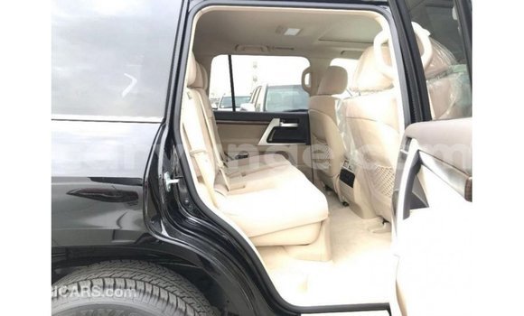 Buy Import Toyota Land Cruiser Black Car in Import - Dubai in Namibia Buy Import Toyota Land Cruiser Black Car in Import - Dubai in Namibia