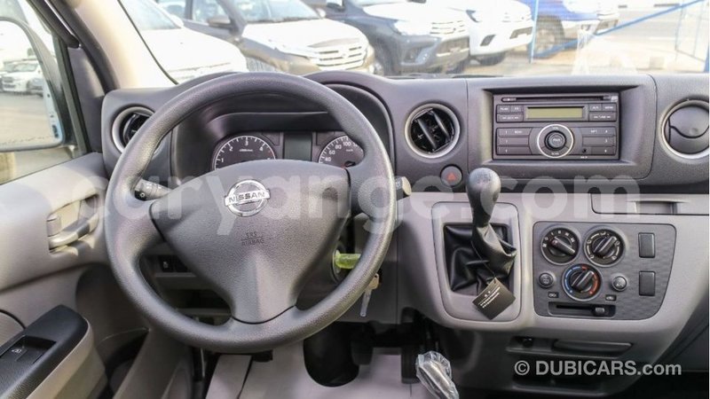 Big with watermark nissan urvan namibia import dubai 10947