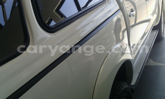 Acheter Occasion Voiture Toyota Hilux Blanc à Swakopmund, Namibie Acheter Occasion Voiture Toyota Hilux Blanc à Swakopmund, Namibie