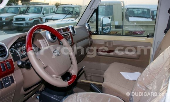 Buy Import Toyota Land Cruiser Beige Car in Import - Dubai in Namibia Buy Import Toyota Land Cruiser Beige Car in Import - Dubai in Namibia