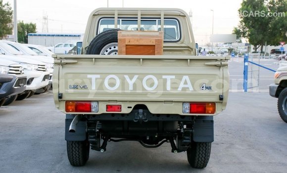 Buy Import Toyota Land Cruiser Beige Car in Import - Dubai in Namibia Buy Import Toyota Land Cruiser Beige Car in Import - Dubai in Namibia