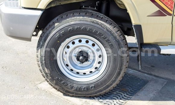 Buy Import Toyota Land Cruiser Beige Car in Import - Dubai in Namibia Buy Import Toyota Land Cruiser Beige Car in Import - Dubai in Namibia