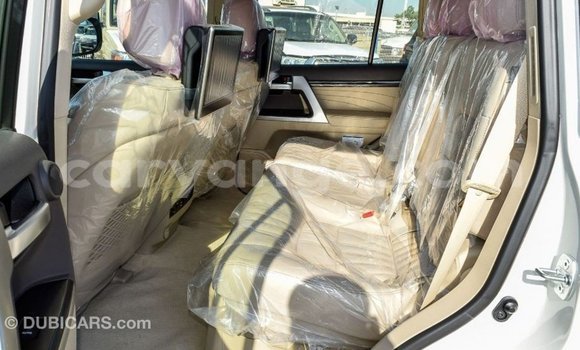 Buy Import Toyota Land Cruiser White Car in Import - Dubai in Namibia Buy Import Toyota Land Cruiser White Car in Import - Dubai in Namibia