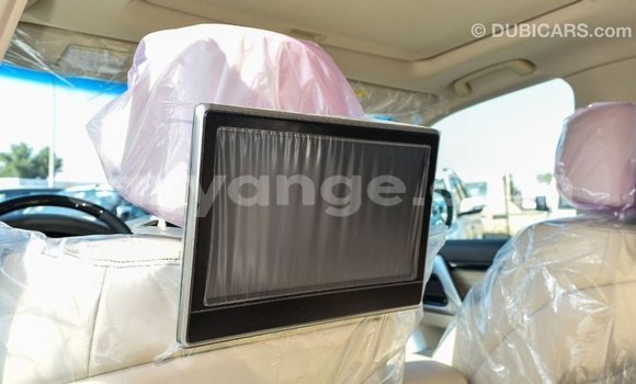 Buy Import Toyota Land Cruiser White Car in Import - Dubai in Namibia Buy Import Toyota Land Cruiser White Car in Import - Dubai in Namibia