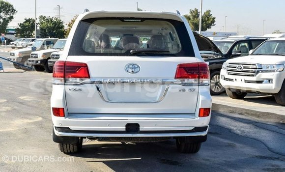 Buy Import Toyota Land Cruiser White Car in Import - Dubai in Namibia Buy Import Toyota Land Cruiser White Car in Import - Dubai in Namibia