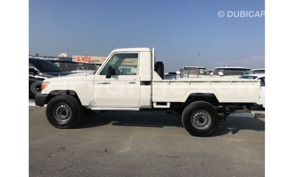 Buy Import Toyota Land Cruiser White Car in Import - Dubai in Namibia Buy Import Toyota Land Cruiser White Car in Import - Dubai in Namibia