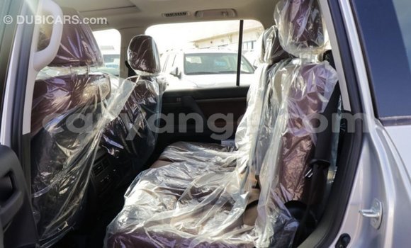 Acheter Import Voiture Toyota Land Cruiser Autre à Import - Dubai, Namibie Acheter Import Voiture Toyota Land Cruiser Autre à Import - Dubai, Namibie