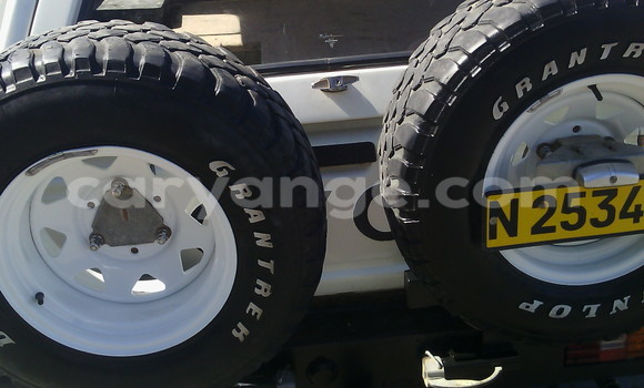 Acheter Occasion Voiture Toyota Hilux Blanc à Swakopmund, Namibie Acheter Occasion Voiture Toyota Hilux Blanc à Swakopmund, Namibie