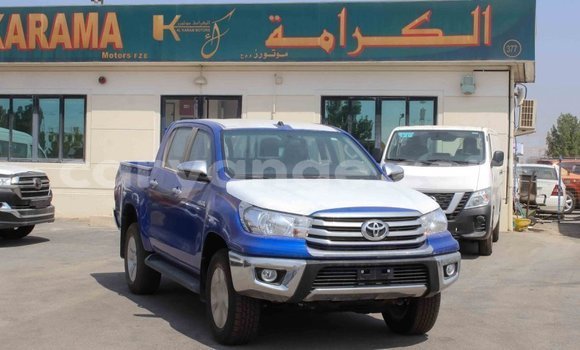 Acheter Import Voiture Toyota Hilux Bleu à Import - Dubai, Namibie Acheter Import Voiture Toyota Hilux Bleu à Import - Dubai, Namibie